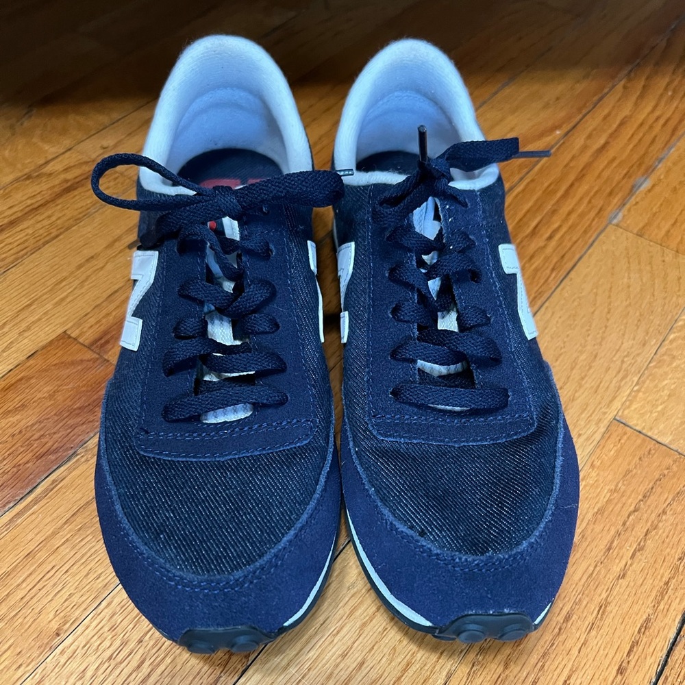 New Balance Sneakers